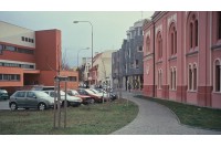 Fotografie: Uherské Hradiště, polyfunkční dům „Květák“ od Svatopluka Sládečka
