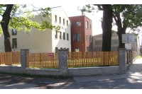 Fotografie: Základní škola v Hovorčovicích u Prahy, architekt Ondřej Tuček 